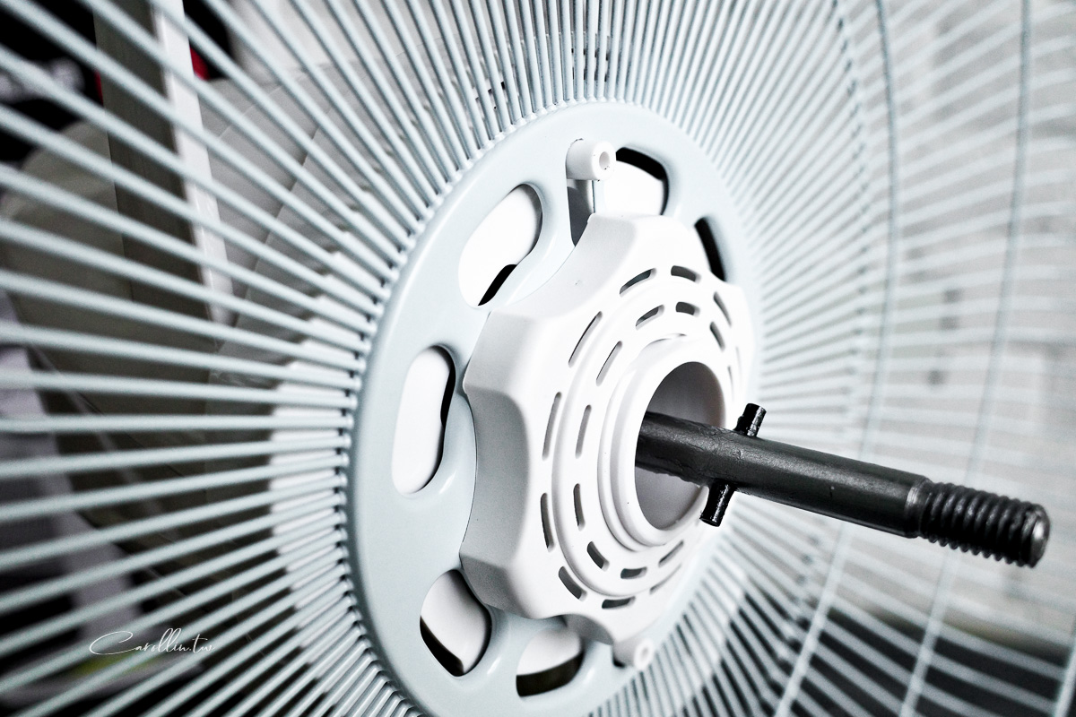 LED驅蚊照明DC風扇SDF-14M01|超適合帶出門的驅蚊露營電扇,停電神救援的充電式電風扇