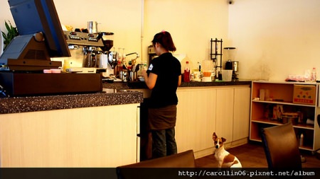 COFFEE 88 現烘咖啡專賣店：就愛好咖啡-COFFEE 88  冠軍咖啡『滿山紅』