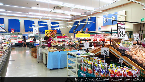 【旅遊】石垣島自由行。購物《MaxValue》島上最大超市藥妝美妝書局生鮮商場