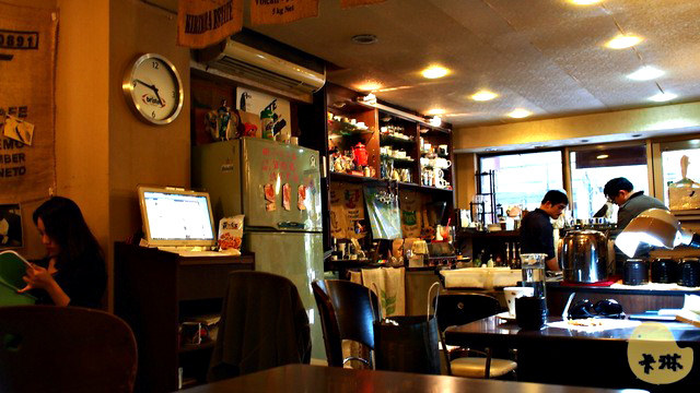 【咖啡】台北。大安東區《山狗大咖啡館 (原十四號咖啡館)》自家直火烘焙